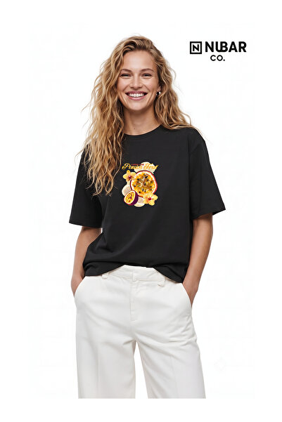 Grafftee Clothing تي شيرت نسائي أسود كبير الحجم من نوباركو مصنوع من القطن بنس...