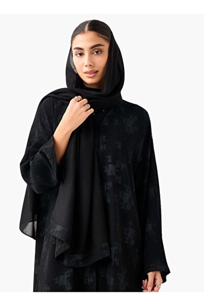 Azria Fashion عباءة سوداء مطبوعة