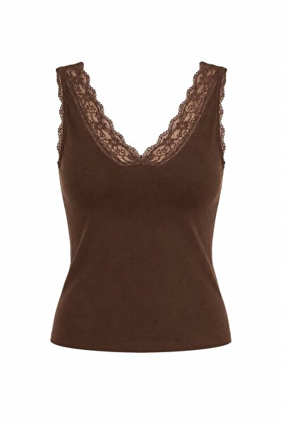 Mad&Calf Women's Basic Lace Detailed V-Neck Sleeveless Blouse