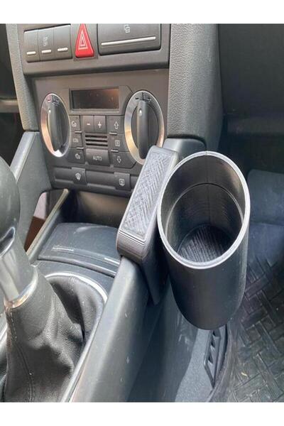 Store Audi A3 Için Bardaklık