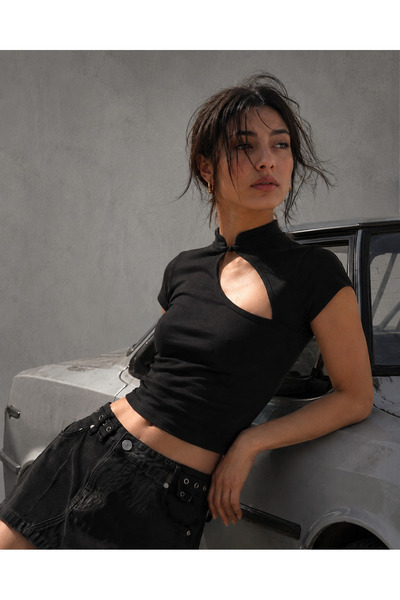 claine Siyah Mandarin Yaka Düz Çin Y2K Kısa Kollu Crop