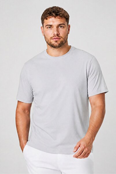 gaiam Men Sportswear Fit Short Sleeve Training T-shirt, Light Grey