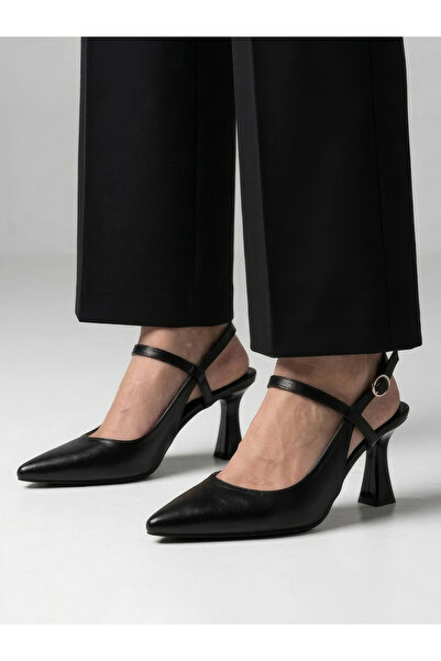 Pair-ie Tales By Styli Black Pointed Toe Ankle Strap Pumps