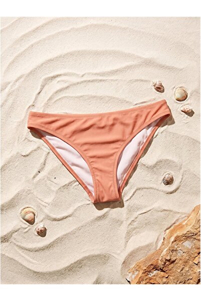 LC Waikiki Γυναικείο ίσιο παντελόνι μπικίνι NEVAVM με προστασία UV