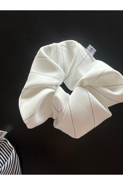 OIA Atelier Okul Black and White Polka Dot Striped 3-Piece Scrunchie Rubber Band Set Limited Edition