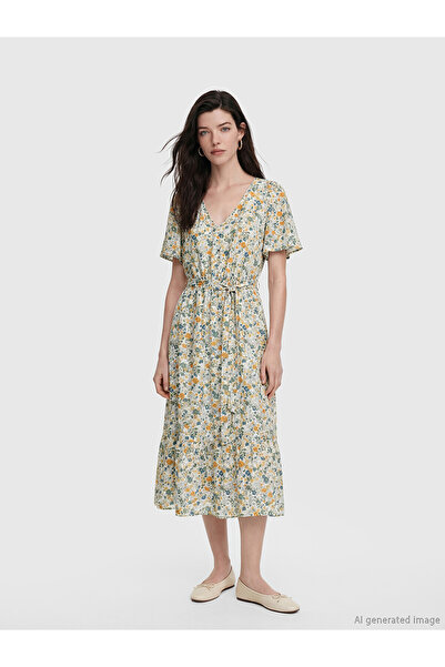 LC Waikiki Original V-Neck Floral Dress