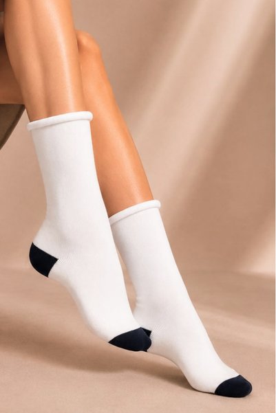 KARDEŞLER ÇORAP Women's Cotton Elasticless Socks with Patterned Design, Multi-Colored, Pack of 4