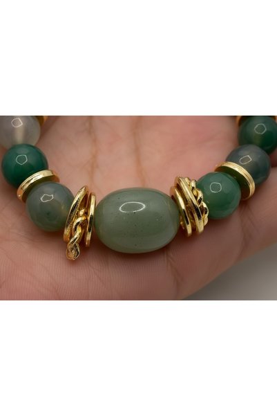 La sauvagine Green Natural Stone with Luck and Prosperity Energy Luxurious Design Flexible Bracelet