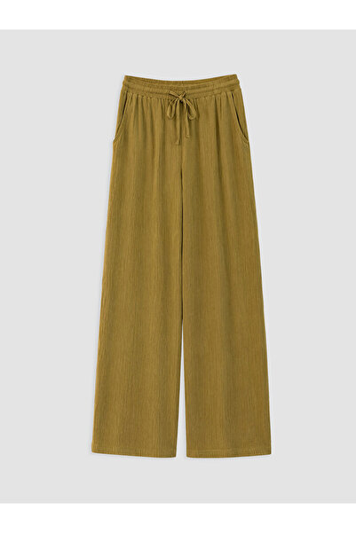 LC Waikiki Pantaloni - Femei