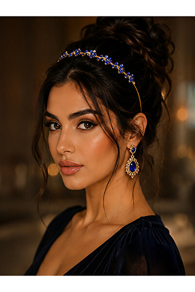 Take Two By Styli عصابة رأس مزينة بالأحجار الكريمة على شكل برقوق