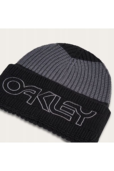 Oakley Căciulă de iarnă TNP DEEP Cuff Beanie în culoarea blackout
