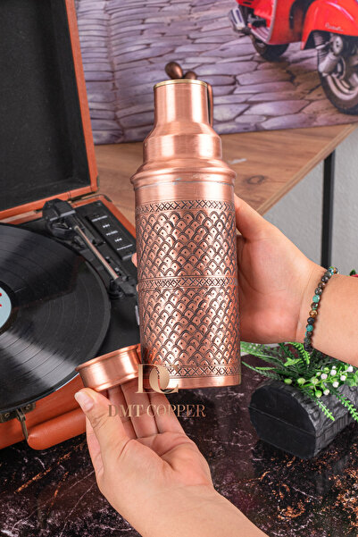 DMT COPPER HOME قارورة ماء نحاسية مصنوعة يدويًا سعة 850 مل |   مع قاعدة داخلي...