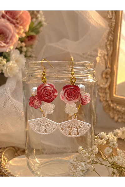 abel jewelry أقراط على شكل مروحة بتصميم زهور بورجوندي من كوكيت فيريكور 🪭