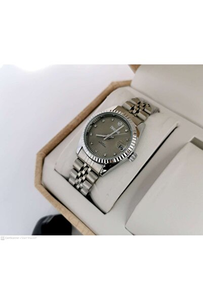 Generic Brand Women's Watches, Designed Specifically to Showcase Luxury, High...