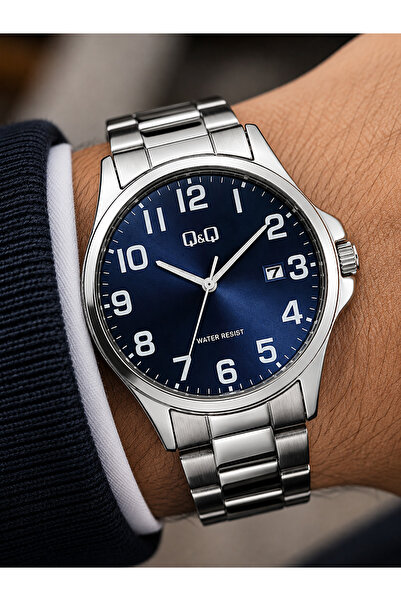 Q&Q Men's Wristwatch Silver Color with Calendar Casual and Classic Style Japa...