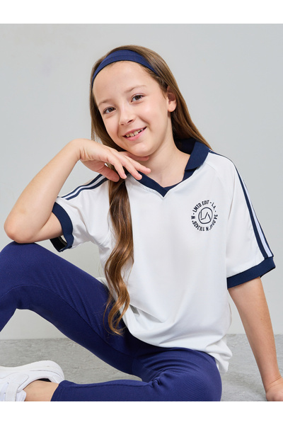 Styli Teen Girls Logo Print Striped Sleeves Collared V-Neck T-Shirt