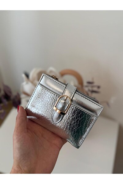 lalettobags Women's Gold Buckle Detailed Wallet