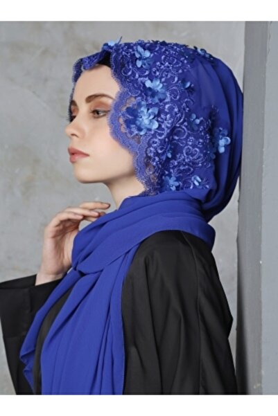 Differenza Three-Dimensional Shawl \ Saks
