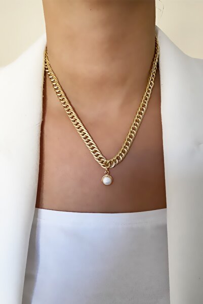 Clare's Store قلادة ذهبية مطرزة بطرف من عرق اللؤلؤ