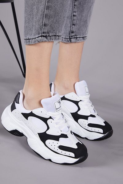 Tonny Black Sneaker - Weiß - Flacher Absatz