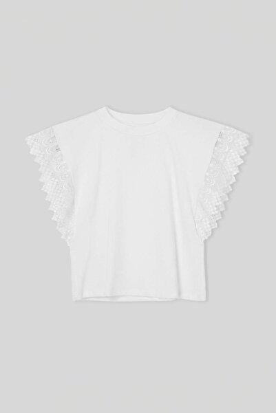 Drop by TrendyolMilla Bela bluza sa rukavima u obliku šišmiša i detaljima u o...