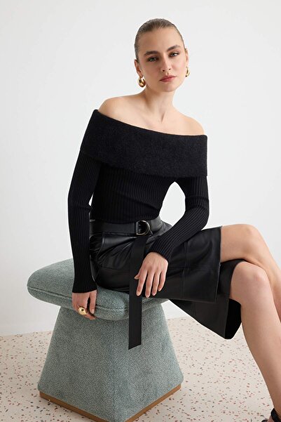 Trendyol Collection Black Carmen Fur-Look Collared Knitwear Sweater Twoaw27Kz...