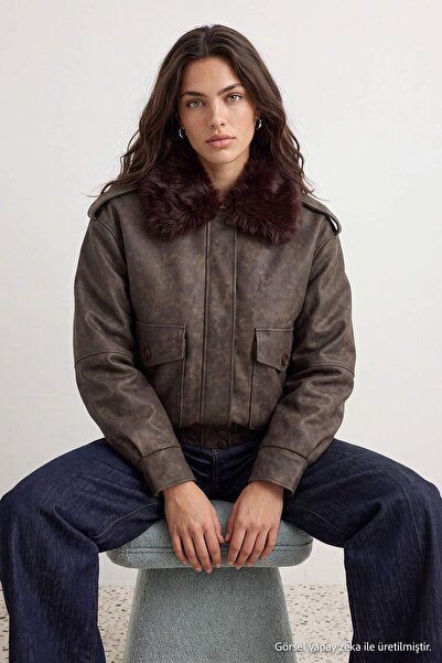 Trendyol Collection Khaki Oversize Fur Collar Vintage Effect Bomber Coat Twoa...