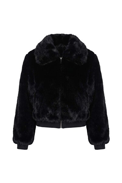 Trendyol Collection معطف فرو بومبر أسود كبير الحجم بتفاصيل مطاطية TWOAW25MO00038