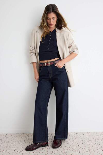 Trendyol Collection بنطلون جينز أزرق داكن 100% قطن بخصر عالٍ وطول الكاحل واسع...