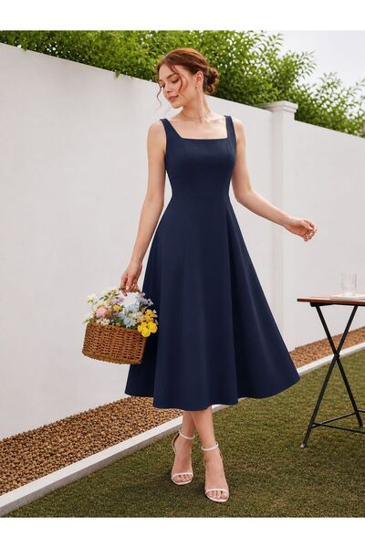 Styling Park Askılı Kare Yaka Midi Boy Elbise