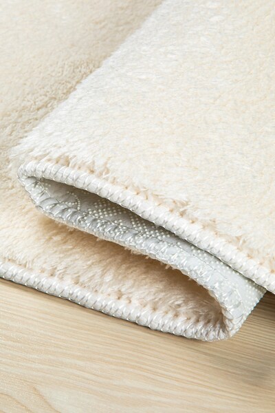 Valery Home Vl Comfort Ponpon Saçaklı Peluş Halı Ekru