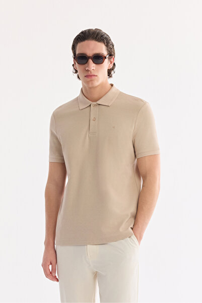 Avva Erkek Bej Kıvrılmaz Polo Yaka %100 Pamuk Basic Regular Fit T-Shirt B001032