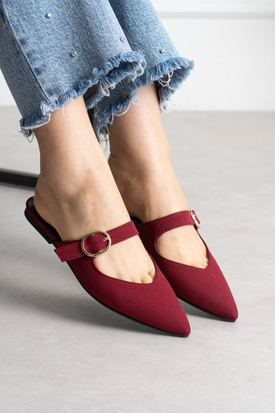 LORENN SHOES نعال نسائي من ناديا باللون الأحمر الداكن مع حزام من الساتان غير ...