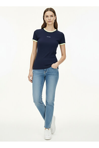 Calvin Klein Jeans Mavi Kadın Standart T-Shirt LV047D201GCEF