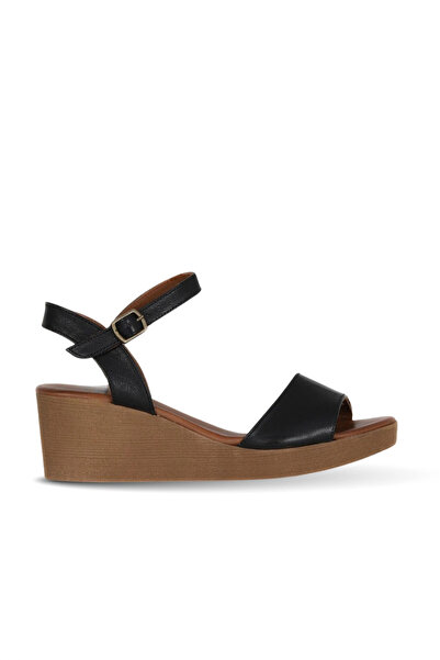 Bueno Shoes صندل نسائي بكعب عريض من الجلد باللون الأسود 01we3904
