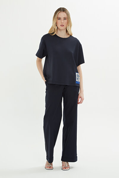 GİZİA Etiket Detaylı T-shirt