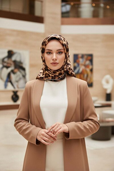 Vissona % 57 İPEK % 43 VİSKON Twill İpek Leopar Desenli Hardal - Siyah Renkli...