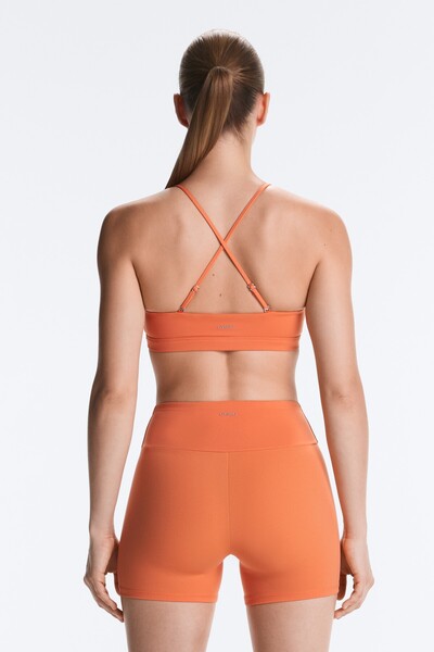 Oysho Hafif destekli çapraz askılı Comfortlux spor sütyeni