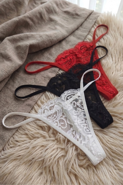 Hade Kadın 3 Adet Kırmızı Siyah Beyaz Dantel Detaylı String Tanga Külot
