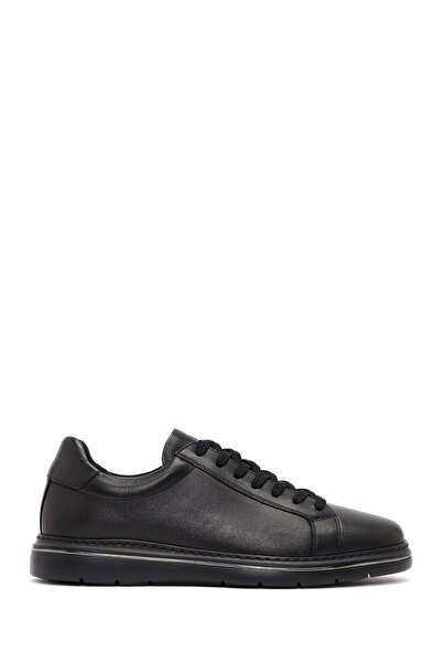 Derimod Erkek Siyah Bağcıklı Kalın Tabanlı Deri Sneaker 26SFD641018