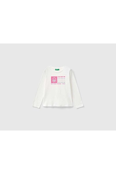 United Colors of Benetton تي شيرت بناتي بأكمام طويلة وطبعة لامعة