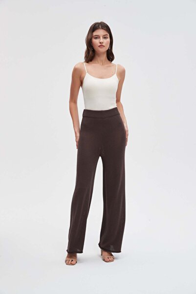 Livia Solid Short-Sleeve Top