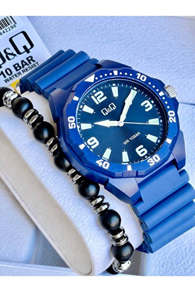 Q&Q 2 Years Warranty Men's Digital Wristwatch with Silicone Strap 10 Atm Wate...