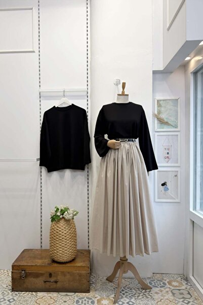 Faya Boutique Cream Belted Pleated Skirt