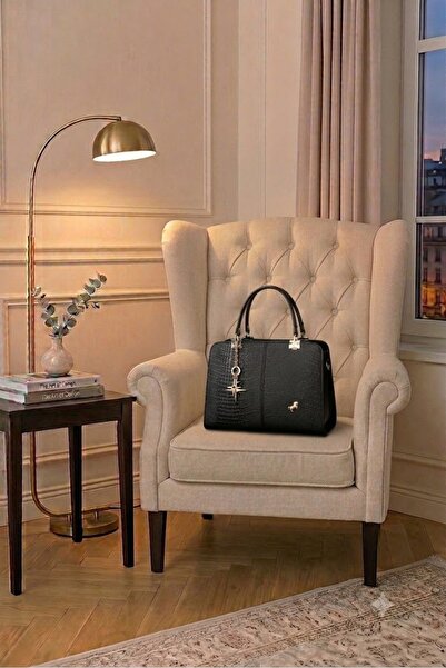 Miami Polo Club Women's Large Size Multi-Compartment Hand and Shoulder Bag