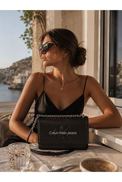 Calvin Klein Women's Shoulder Bag K60K6122210Gq