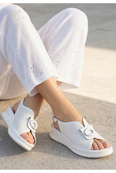 B T Shoes Sandale piele naturală Calora albe