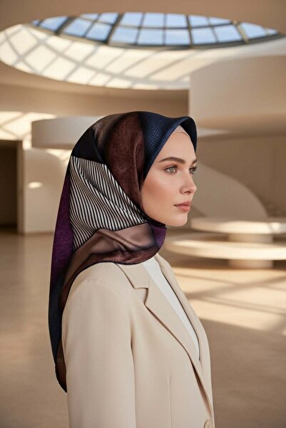 Vissona %100 Twill İpek Dokulu ve Geometrik Desenli Lacivert - Mürdüm Renkli ...
