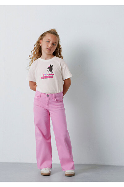 Mavi Kuromi Printed Ecru T-Shirt Loose Fit / Comfortable Loose Cut 7610456-70057
