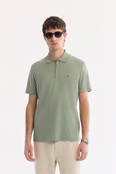 Avva Men's Mint Non-Curling Polo Collar Zippered 100% Cotton Regular Fit T-Sh...